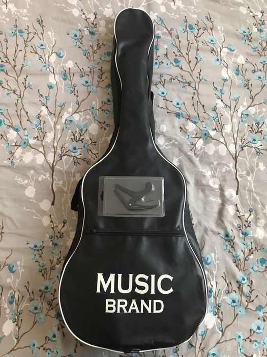 Yamaha C40+чехол+каподастр