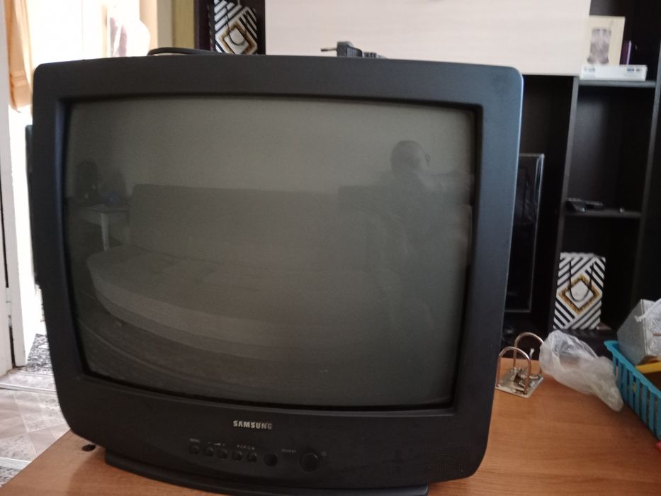 Телевизор Самсунг