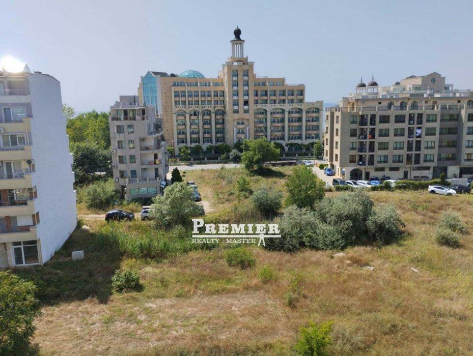 Продава се Тристаен апартамент в Поморие - 91 кв.м за 1011 €/кв.м - Снимка #12