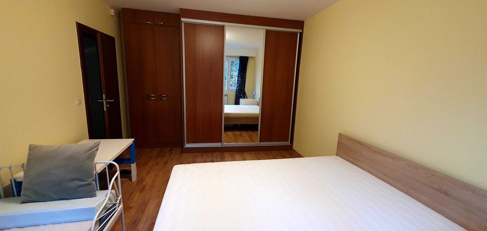 Дава се под наем Четиристаен апартамент в София, Младост 1 - 200 кв.м за 204 € - Снимка #2