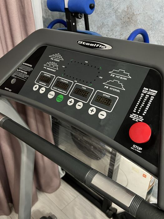 Беговая дорожка Steelflex