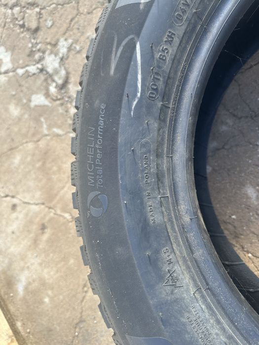 Продам шины зимние