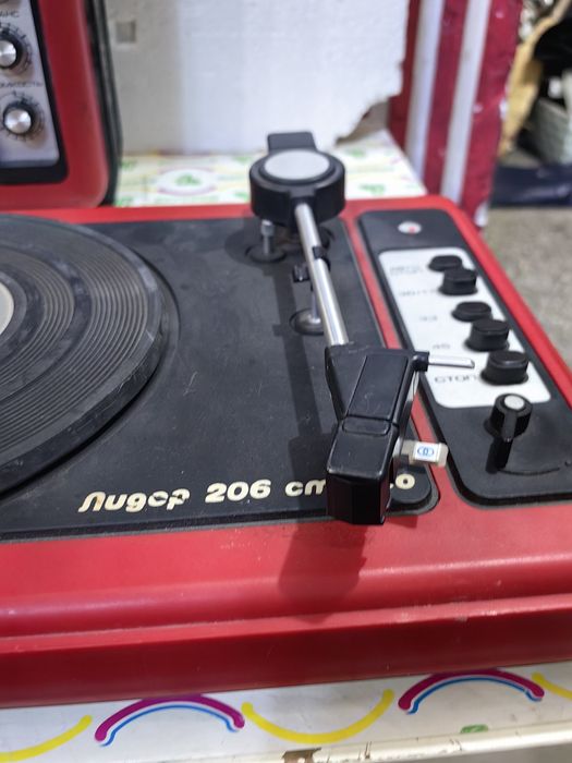 Електрофон ЛИДЕР-206