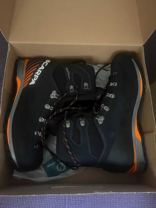 Bocanci trekking barbati Scarpa Manta Tech GTX, marime 43