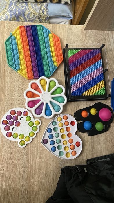 Игрушки игрушки развивающие