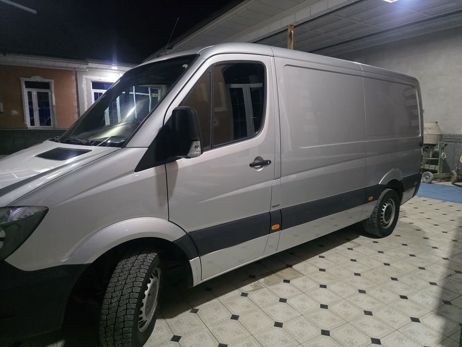 Mersedes benz holati ideal