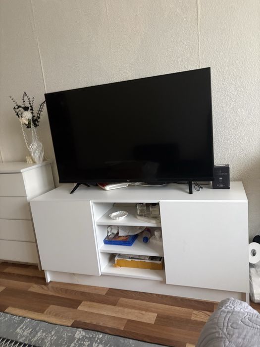 Тумба под телевизор