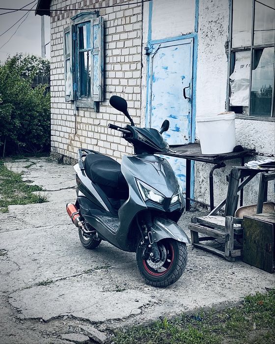 М8 про лия мопед скутер