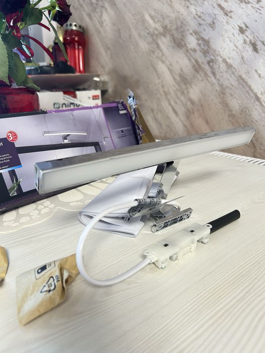 Livarno lampa led noua !