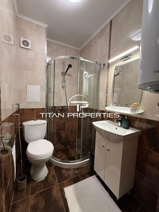 Дава се под наем Двустаен апартамент в Бургас, Център - 60 кв.м за 550 € - Снимка #5