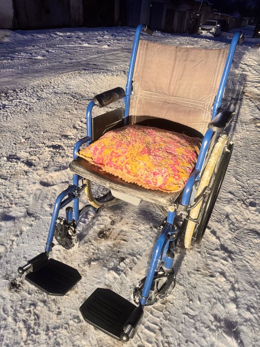Инвалидная коляска. Маневренная