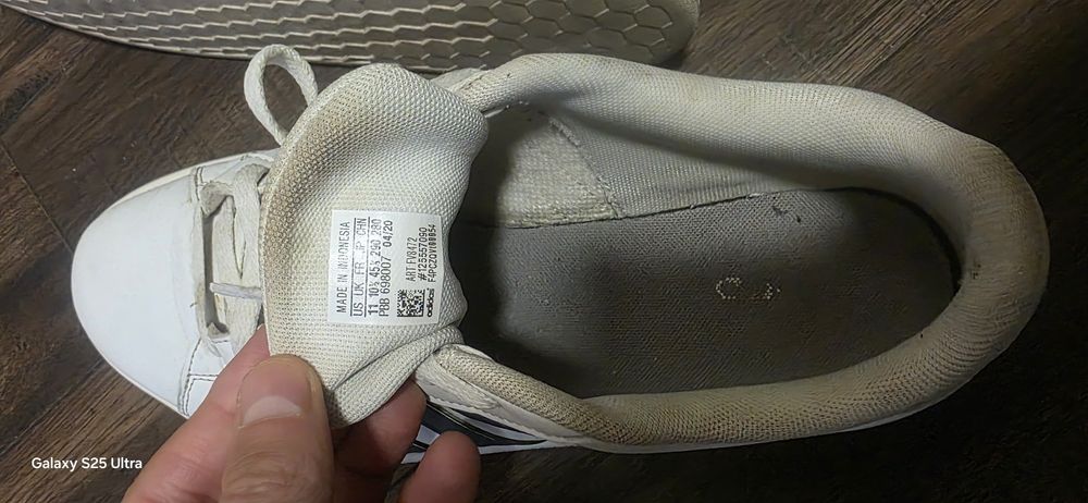 Pereche Adidas Cloufoam, stare f buna, 45 1/3