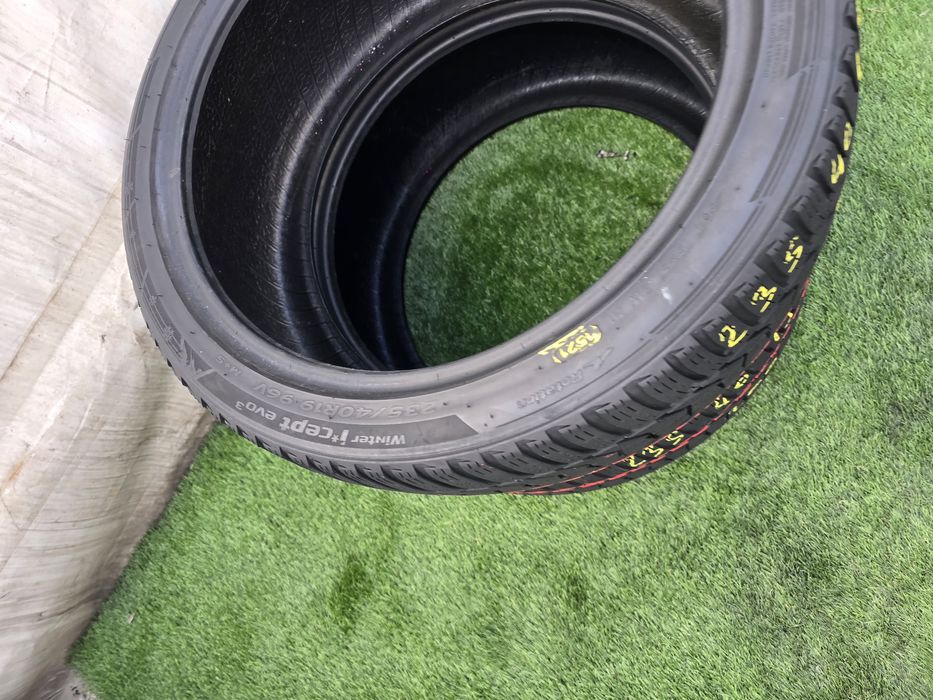 235.40.19 hankook m+s