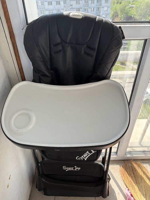 Детский стол қолданылған еш жері сынбаған таза