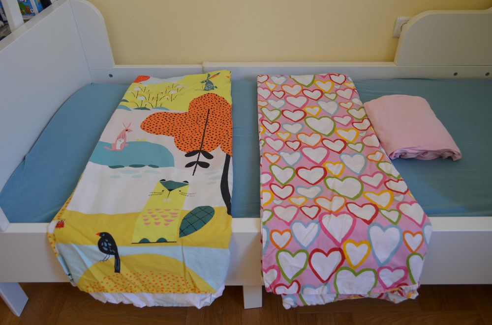 Детско разтегателно легло BUSUNGE - IKEA, 90x138 до 200 см, бяло.