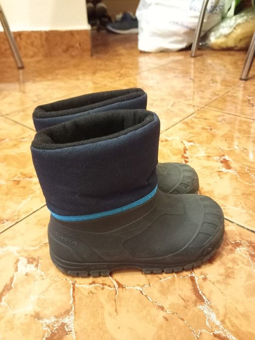 Cizme din dechatlon băieței