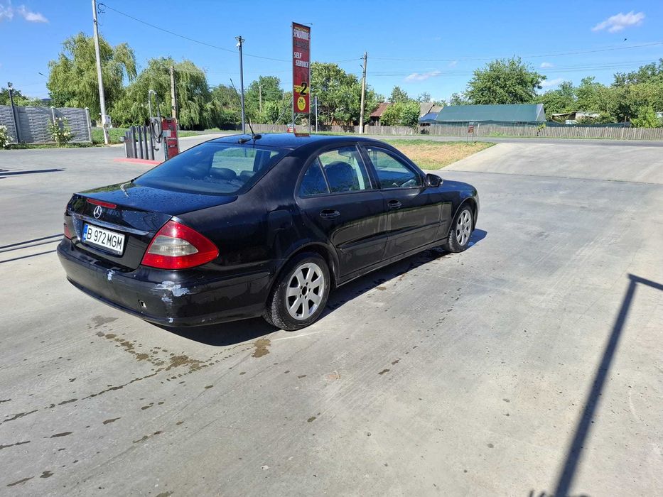 vand mercedes E Class W 211 an 2008