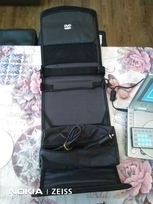 Airis-мини DVD-mp3-CD