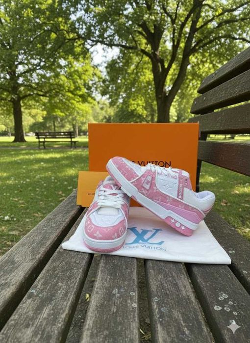 Louis Vuitton Roz Lv Trainers Premium - Model Fete