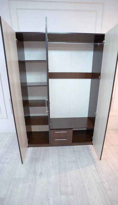 Шифоньер со склада