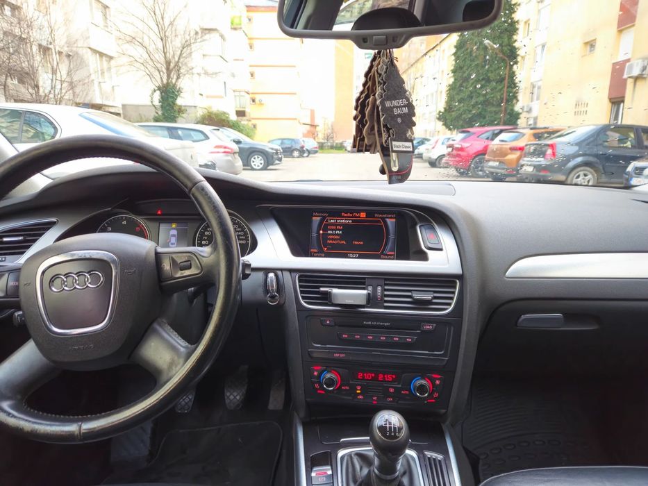AUDI A4 2009 — imagine 2