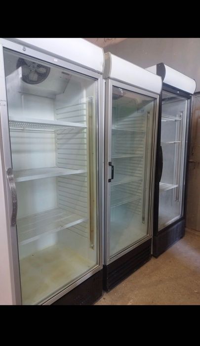 Иноксов хладилник,ракли и витрини