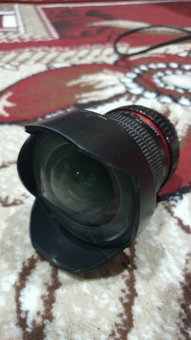 Canon 6 d sotiladi 700 $