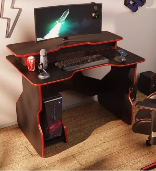 Игровой компьютерный стол