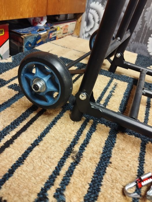 Продаю сумку тележку