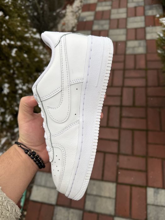 Nike Air Force 1 Low Triple White