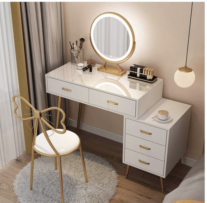 туалетный столик