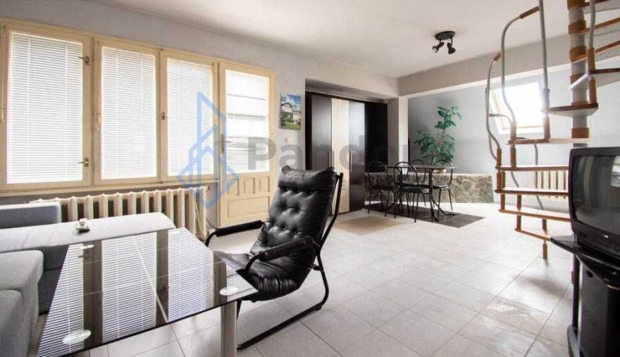 Тристаен апартамент тип мезонет под наем в кв. Витоша