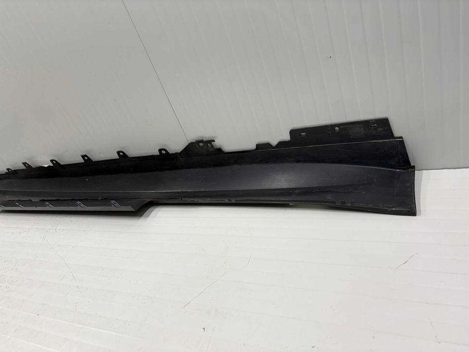 Ляв праг БМВ М4 Ф82 Ф83 BMW F82 F83 Десен праг БМВ М4 Ф82 Ф83 BMW F82