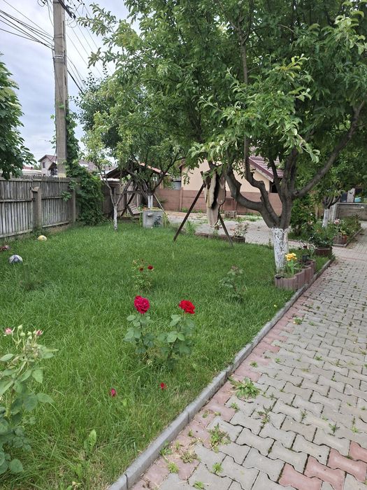 vand sau schimb casa 5 camere zona trasilvaniei