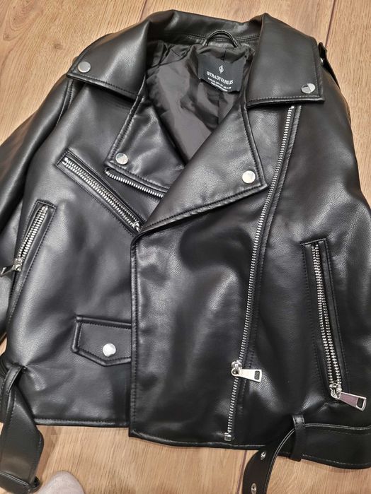 Кожено яке "Stradivarius"