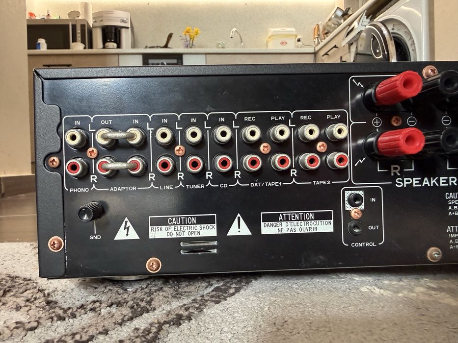 Pioneer A-501 Стерео усилвател