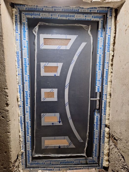 Termopane PVC geamuri usi jaluzele