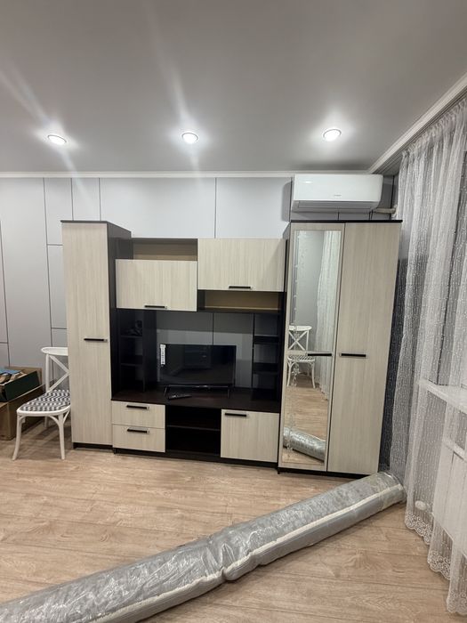 Стенка для гостиной шкаф + ТВ зона