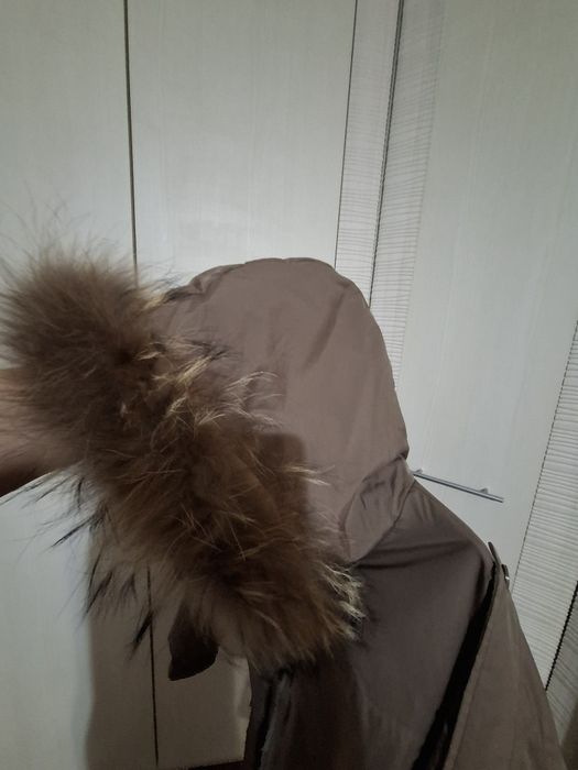 Зимняя тёплая куртка