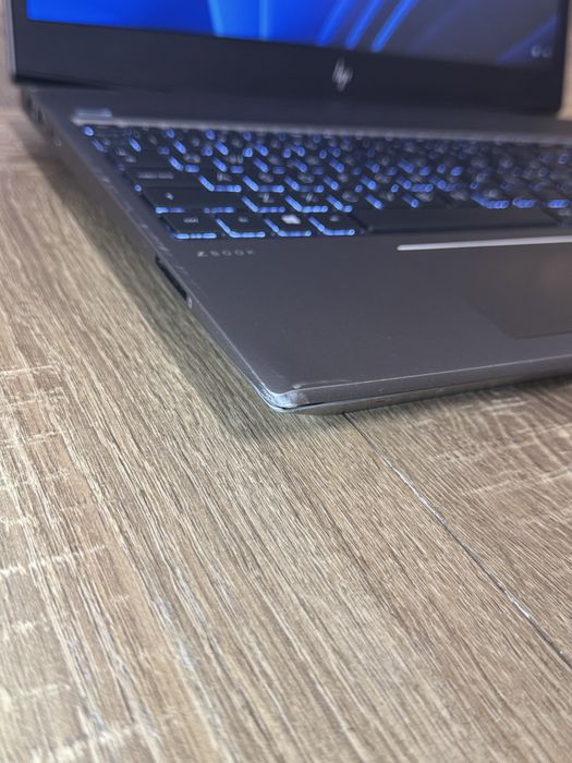 HP ZBook 15V G5 Ex-Lease laptop i5-8300H Turbo 4.0Ghz 16GB RAM