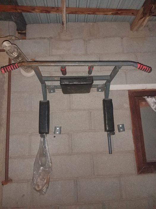 Турник, брюса,пресс три в одном