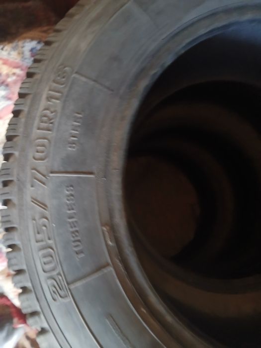 Ниваға дөңгелектер сатылады!