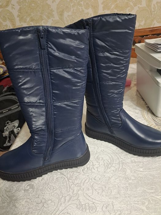 Срочно продам  сапоги.