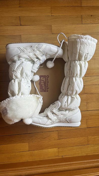 Asics Onitsuka Tiger Зимни ботуши Snow Heaven 72, номер 37 EU/6 US