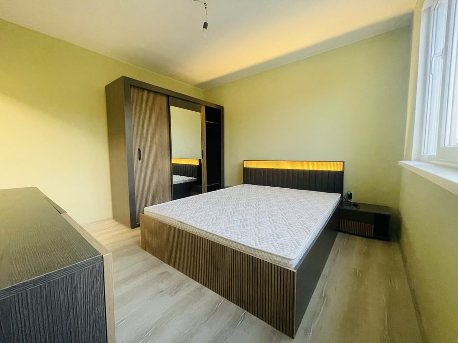 Продава се Тристаен апартамент в Казанлък - 70 кв.м за 1020 €/кв.м - Снимка #5