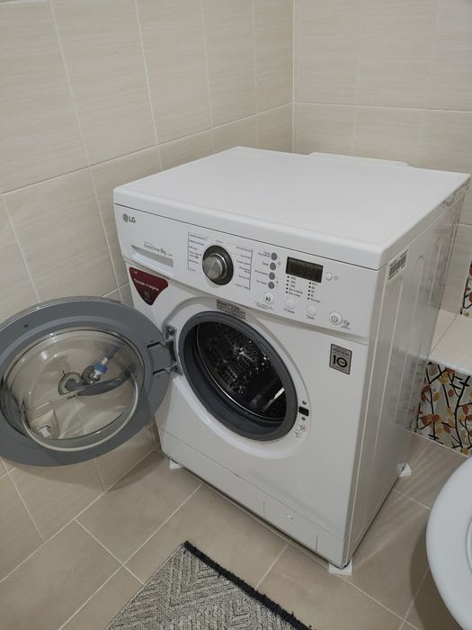 Продам стиральную машину