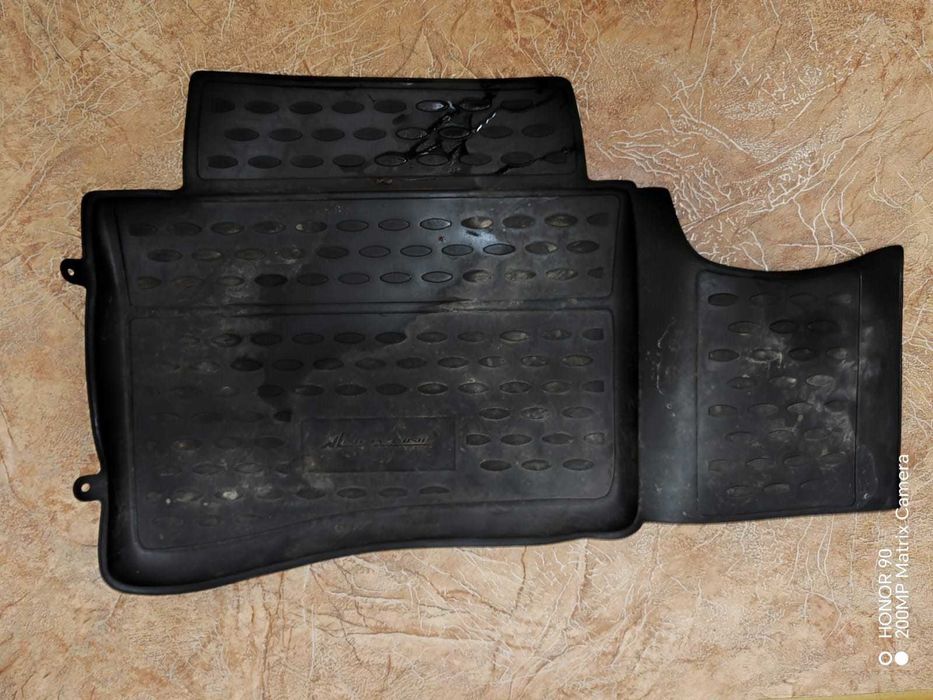 Коврики родные на Киа Рио 3