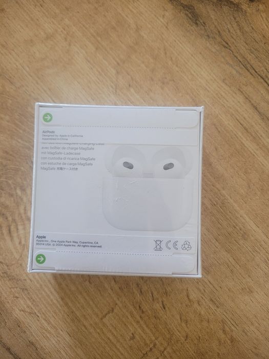 Air pods 3 продам