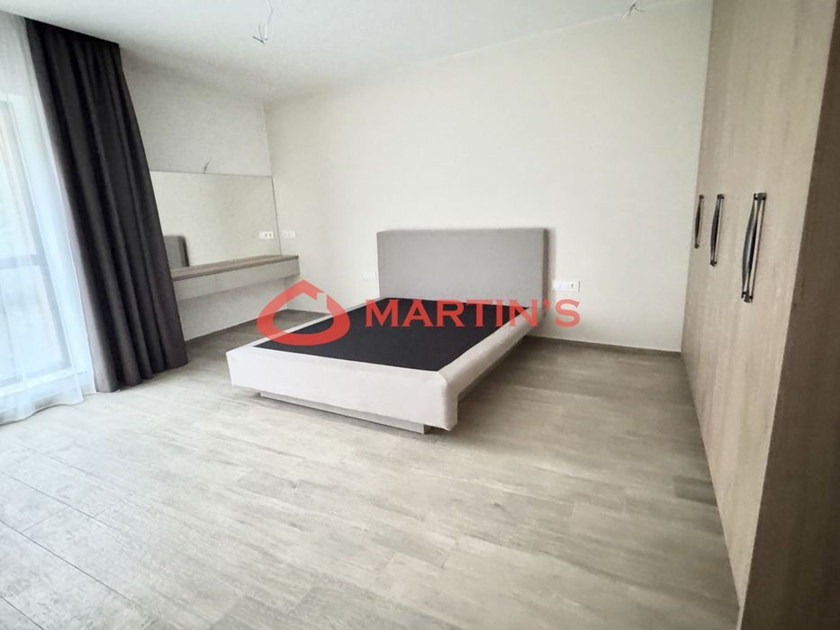 4-стаен в София-Оборище площ 185 цена 2000