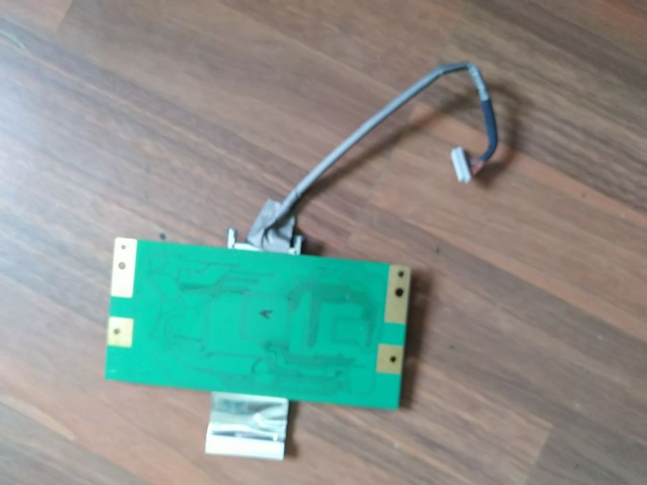 Vând Placă T-con board pentru Tv Panasonic LCD